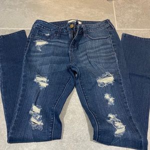 Bullhead Destroyed Denim Leggings